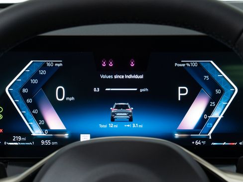 Used 2025 BMW X3 xDrive30i w/ Premium Package image 18