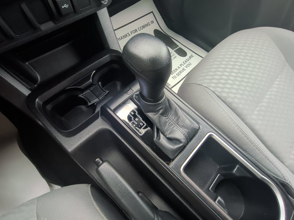 Used 2022 Toyota Tacoma SR AWD/4WD image 26
