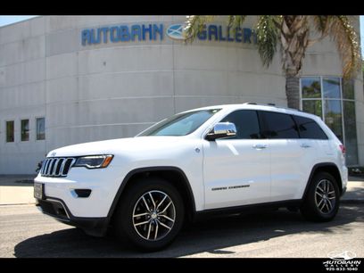 Used 2017 Jeep Grand Cherokee Limited w/ Luxury Group II
