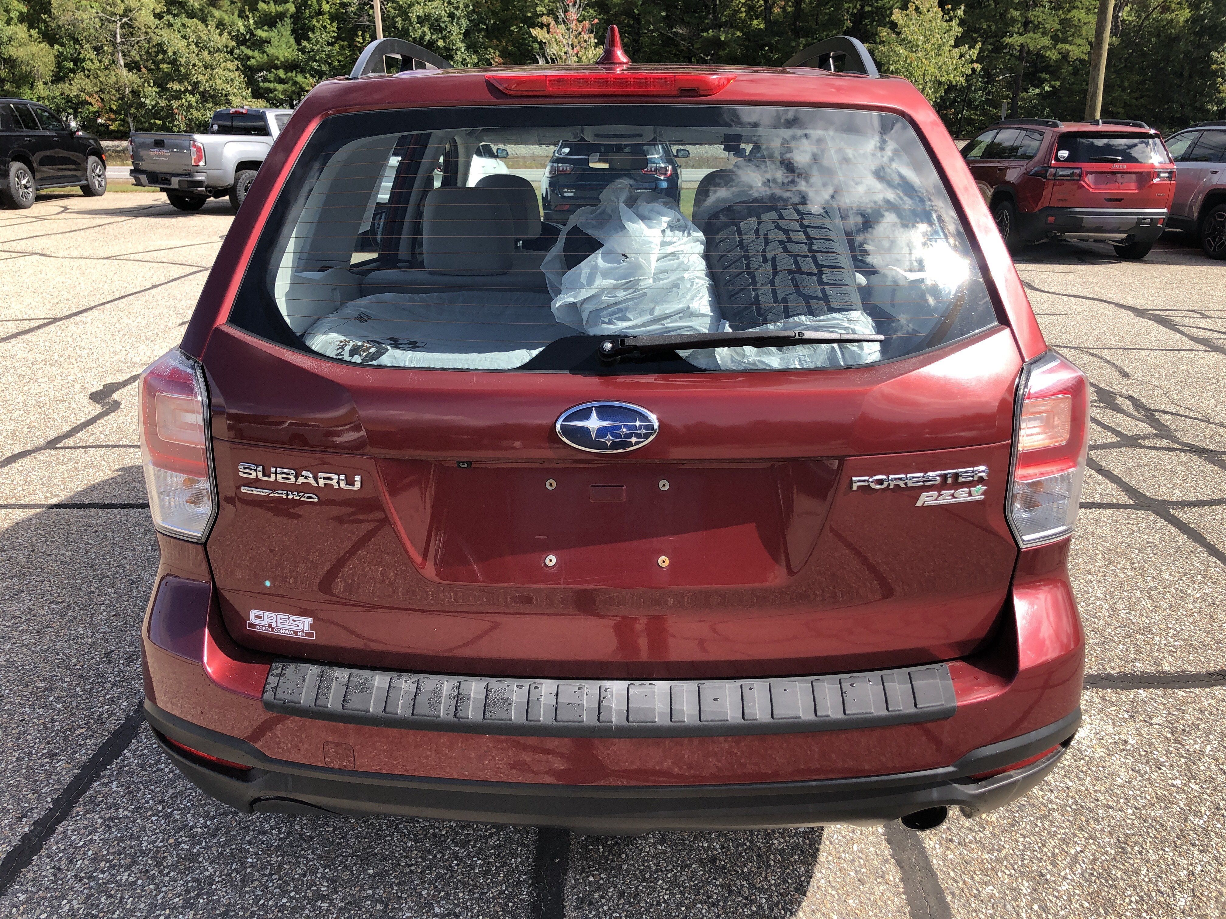 Used 2017 Subaru Forester 2.5i w/ Alloy Wheel Package AWD/4WD image 4