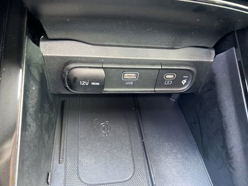 Used 2025 Kia Telluride S AWD/4WD image 60