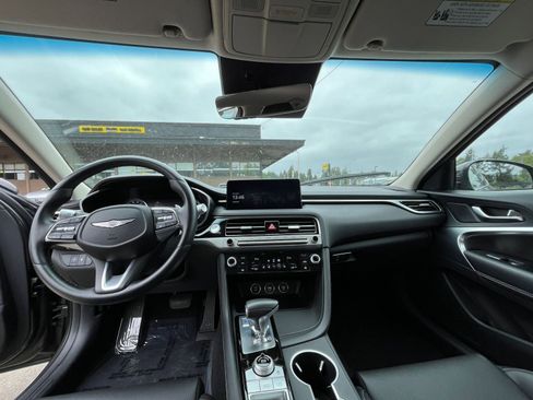 Used 2025 Genesis G70 2.5T AWD/4WD image 35