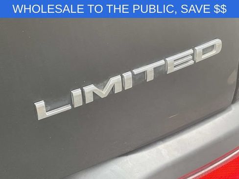 Used 2014 Jeep Cherokee Limited w/ Luxury Group FWD image 9