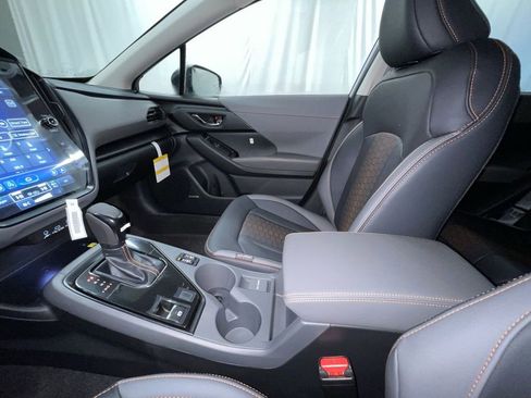 Certified 2025 Subaru Crosstrek 2.5i Limited image 4