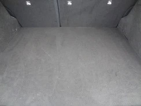 Used 2025 Nissan Kicks SV AWD/4WD image 8