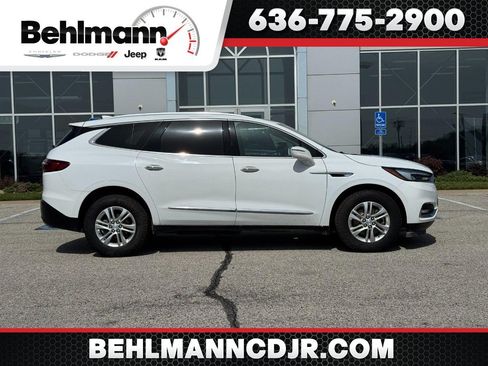 Used 2019 Buick Enclave Essence AWD/4WD image 1