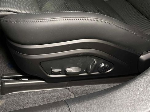 New 2026 Porsche Panamera 4 image 17