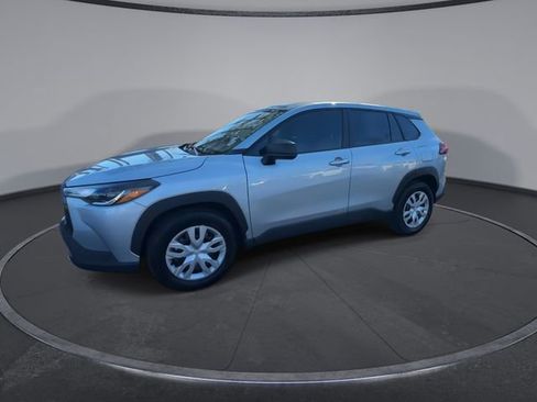 Used 2025 Toyota Corolla Cross L image 7