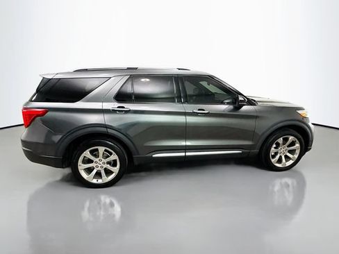 Used 2020 Ford Explorer Platinum w/ Premium Technology Package AWD/4WD image 8