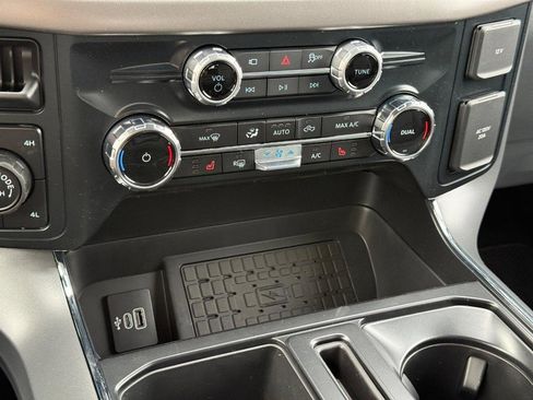 New 2025 Ford F150 XLT w/ Equipment Group 302A MID AWD/4WD image 15