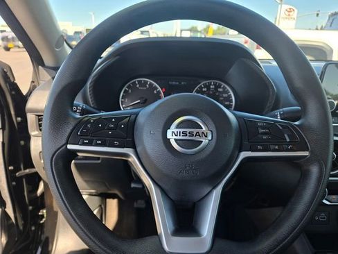Used 2022 Nissan Sentra S FWD image 23