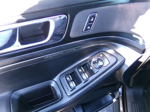 Used 2018 Ford Explorer 4WD Police Interceptor image 13