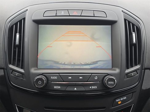 Certified 2017 Buick Regal Sport Touring image 15