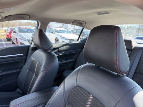 Used 2024 Nissan Altima 2.5 SR image 21