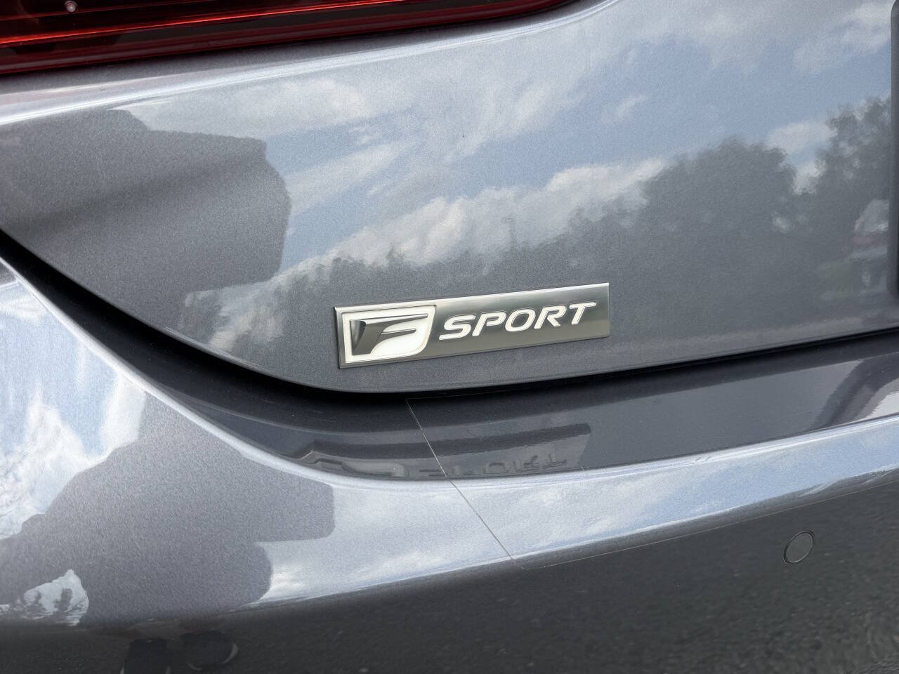 Used 2020 Lexus ES 350 F Sport w/ Accessory Package 2 FWD image 5