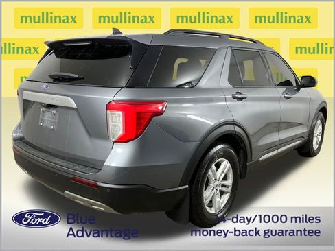 Certified 2021 Ford Explorer XLT w/ Equipment Group 202A image 4