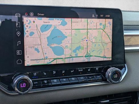 Used 2023 GMC Canyon Denali w/ Denali Black Edition image 13