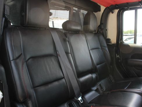 Used 2020 Jeep Gladiator Rubicon AWD/4WD image 19