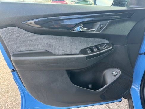 Used 2024 Chevrolet TrailBlazer LT w/ Convenience Package image 11