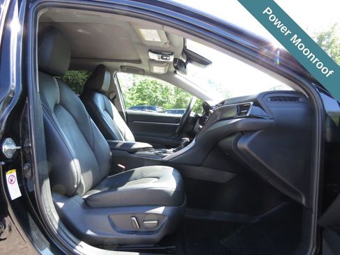 Used 2019 Toyota Camry XSE w/ Driver Assist Package FWD image 13