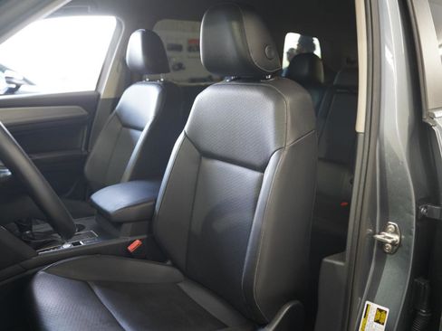 Used 2019 Volkswagen Atlas SE FWD image 26