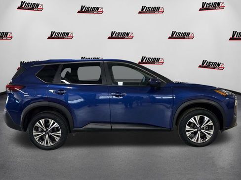 Certified 2023 Nissan Rogue SV image 4