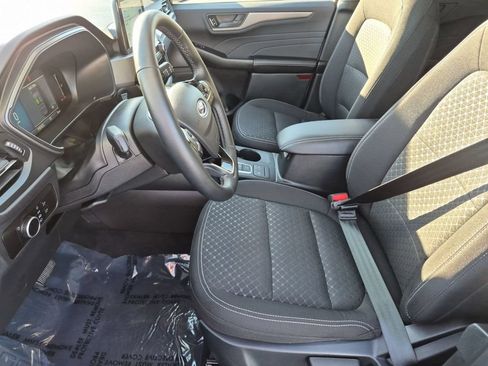 Used 2026 Ford Escape Active w/ Cold Weather Package FWD image 15
