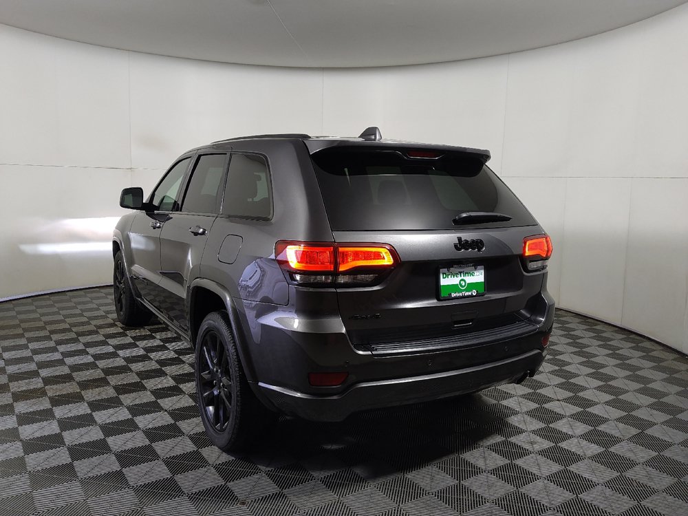 Used 2021 Jeep Grand Cherokee Laredo X AWD/4WD image 7