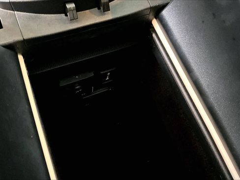 Used 2022 Mercedes-Benz AMG GT 53 image 34