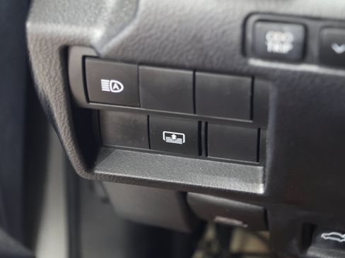 Used 2022 Lexus IS 300 w/ Premium Package RWD image 14