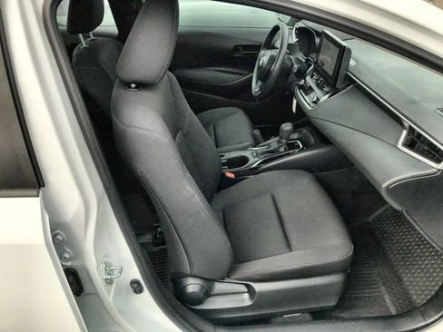 Used 2024 Toyota Corolla LE image 23