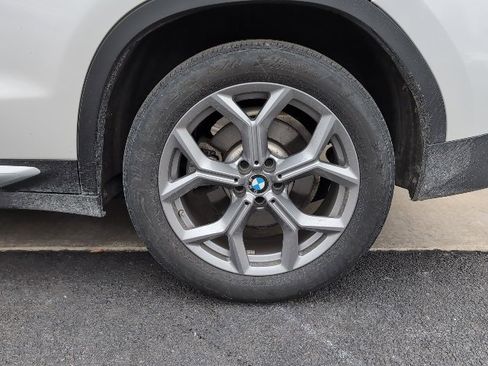 Used 2023 BMW X3 xDrive30i w/ Premium Package image 11