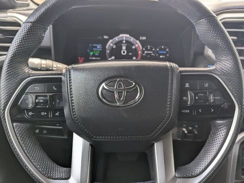 Used 2024 Toyota Sequoia Platinum AWD/4WD image 16