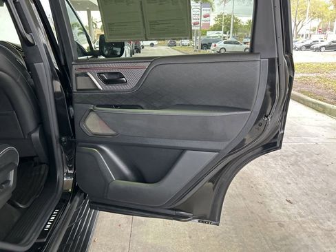 Used 2025 INFINITI QX80 Autograph w/ Premium Cargo Package image 45