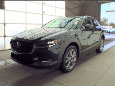 Used 2025 MAZDA CX-30 AWD 2.5 S w/ Preferred Package image 1