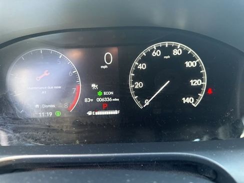 Used 2025 Honda HR-V Sport image 8