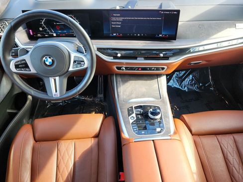 New 2025 BMW X7 M60i image 21