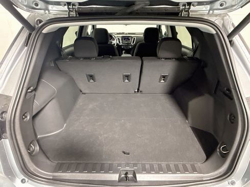 Used 2023 Chevrolet Equinox LT w/ Driver Convenience Package AWD/4WD image 35