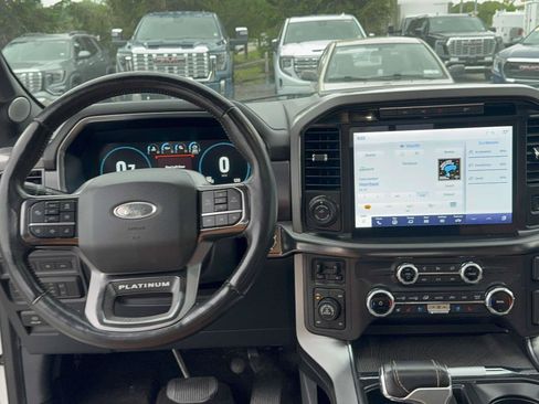 Used 2022 Ford F150 Platinum w/ Equipment Group 701A High AWD/4WD image 17