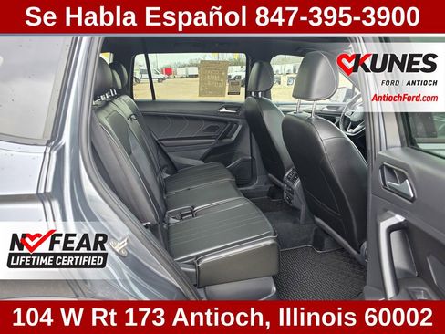 Used 2022 Volkswagen Tiguan SE R-Line image 31