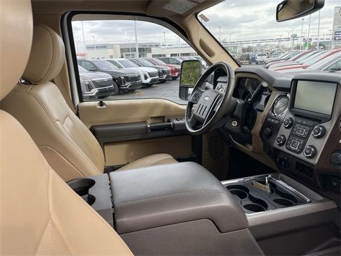 Used 2015 Ford F250 Lariat w/ Lariat Ultimate Package image 17