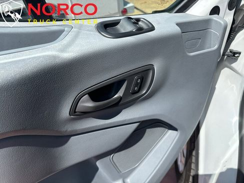 Used 2018 Ford Transit 350 138 w/ Interior Upgrade Package image 21