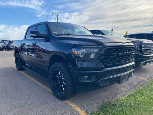 Used 2022 RAM 1500 Big Horn AWD/4WD image 2