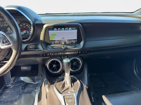 Used 2016 Chevrolet Camaro SS image 13