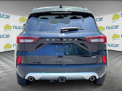 New 2025 Ford Escape SE w/ Class II Trailer Tow Package FWD image 20