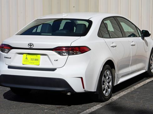 Used 2023 Toyota Corolla LE w/ Carpet Mat Package (TMS) FWD image 45