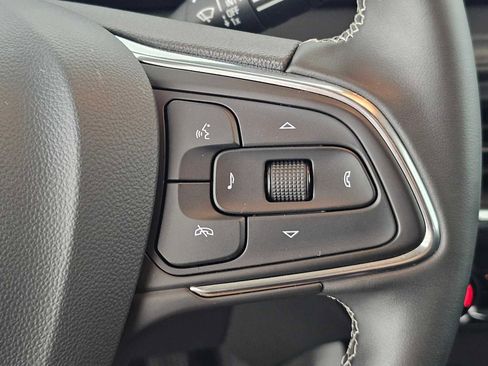 Used 2024 Buick Encore GX Preferred w/ Advanced Technology Package image 47