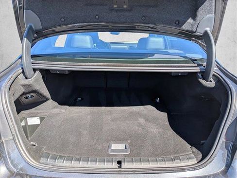 Used 2019 BMW 530e RWD image 6