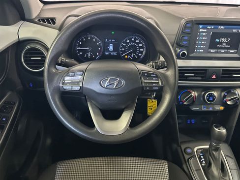 Used 2019 Hyundai Kona SE FWD image 16