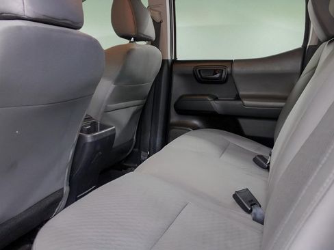 Used 2021 Toyota Tacoma SR image 18